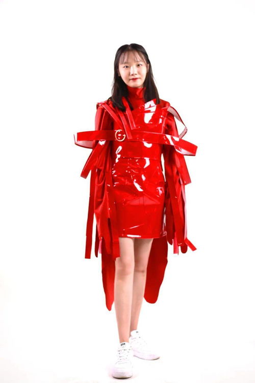 尚未止步丨2020屆服裝設(shè)計(jì)與工程線上畢業(yè)展